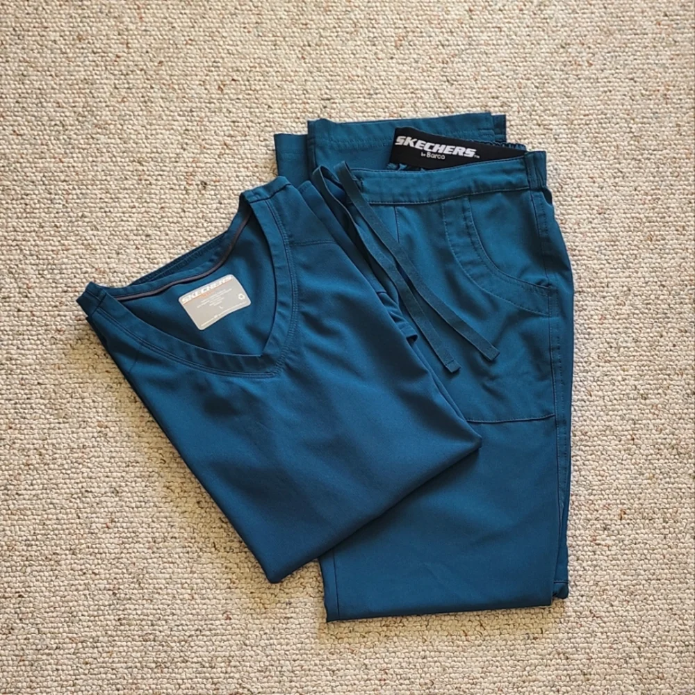 Skechers scrubs set - Picture 1 of 12
